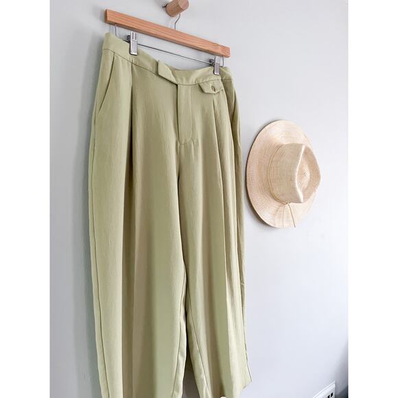 Madewell | NWT | Rosedale High-Rise Pant in Crepe | Blanched Olive | Sz10 Petite - Picture 3 of 12